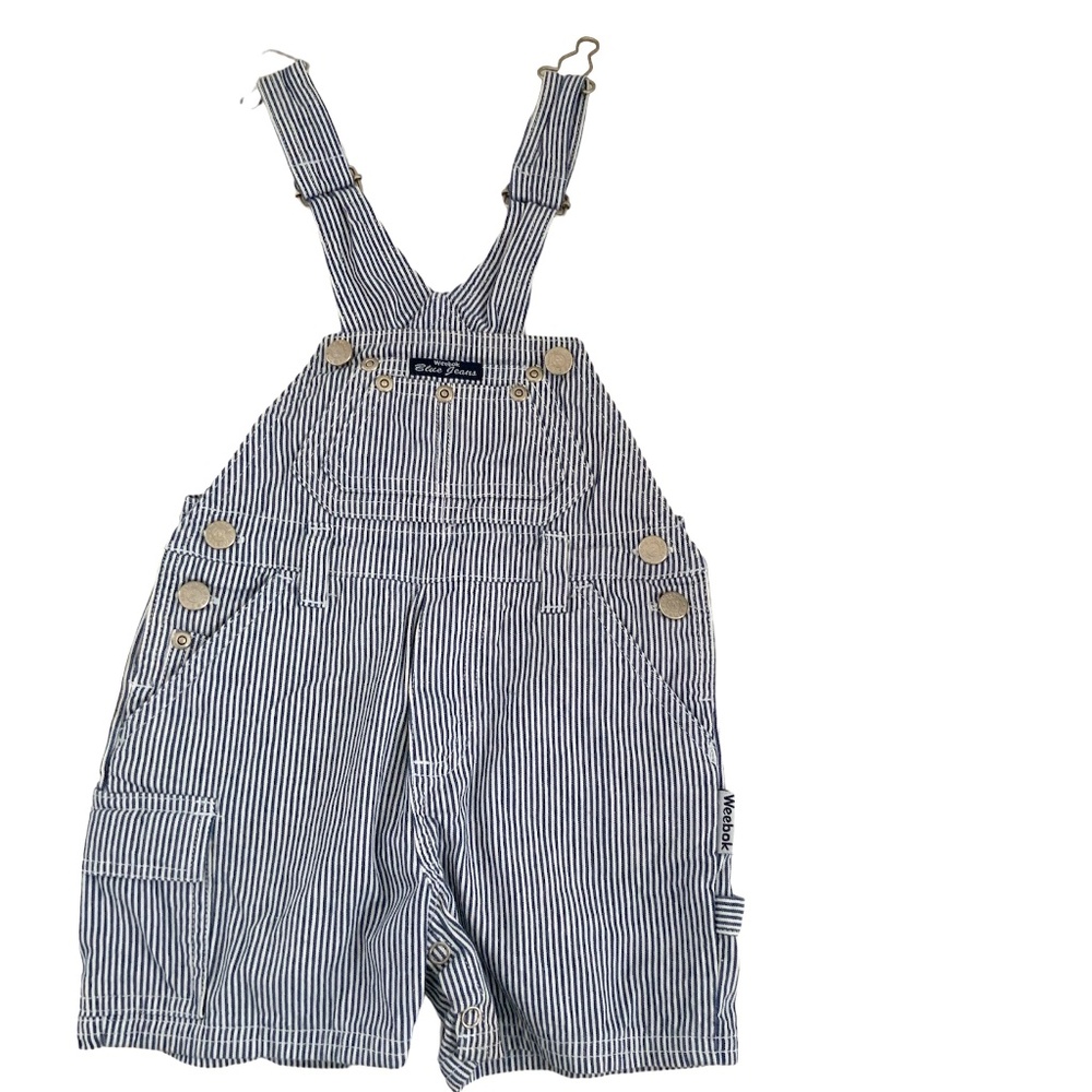 WEEBOK SIZE:12 MO BLUE AND WHITE STRIPE DENIM SHORT OVERALLS